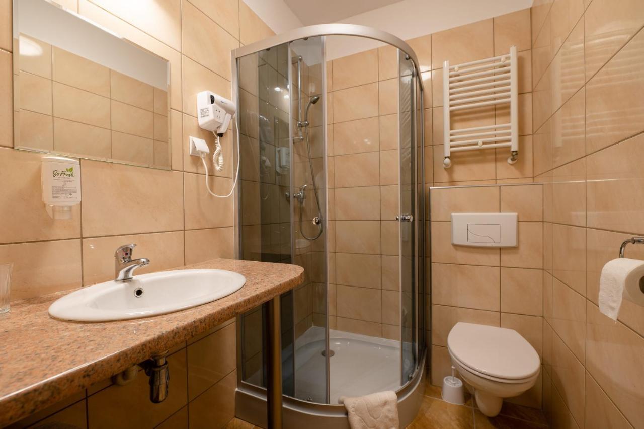 Szumi Las Events & Apartments Regimin Kültér fotó